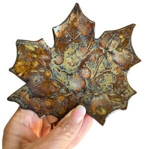 Pottery Maple Leaf Signed 2016 Trinket Dish Jewelry Dish Soap Dish